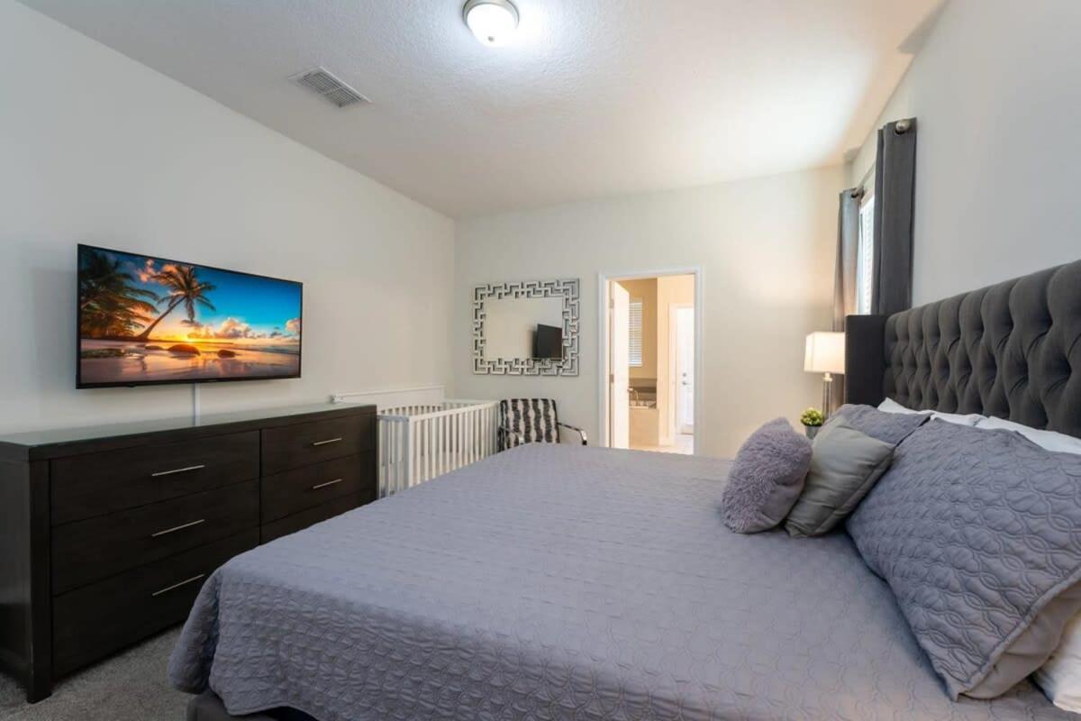 Charming 9Br Villa W Theme & Game Rooms By Disney Kissimmee Exteriör bild