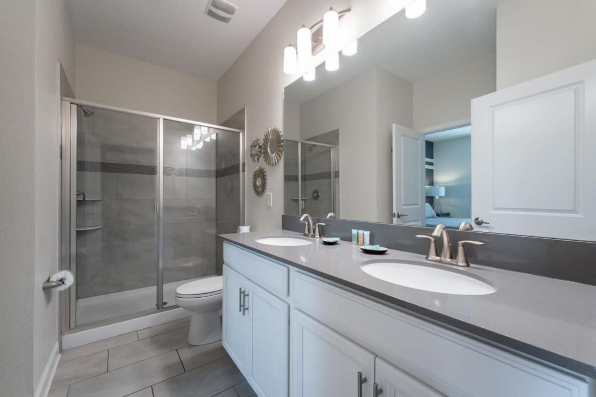 Charming 9Br Villa W Theme & Game Rooms By Disney Kissimmee Exteriör bild